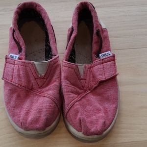 Red toddler Toms size 10
